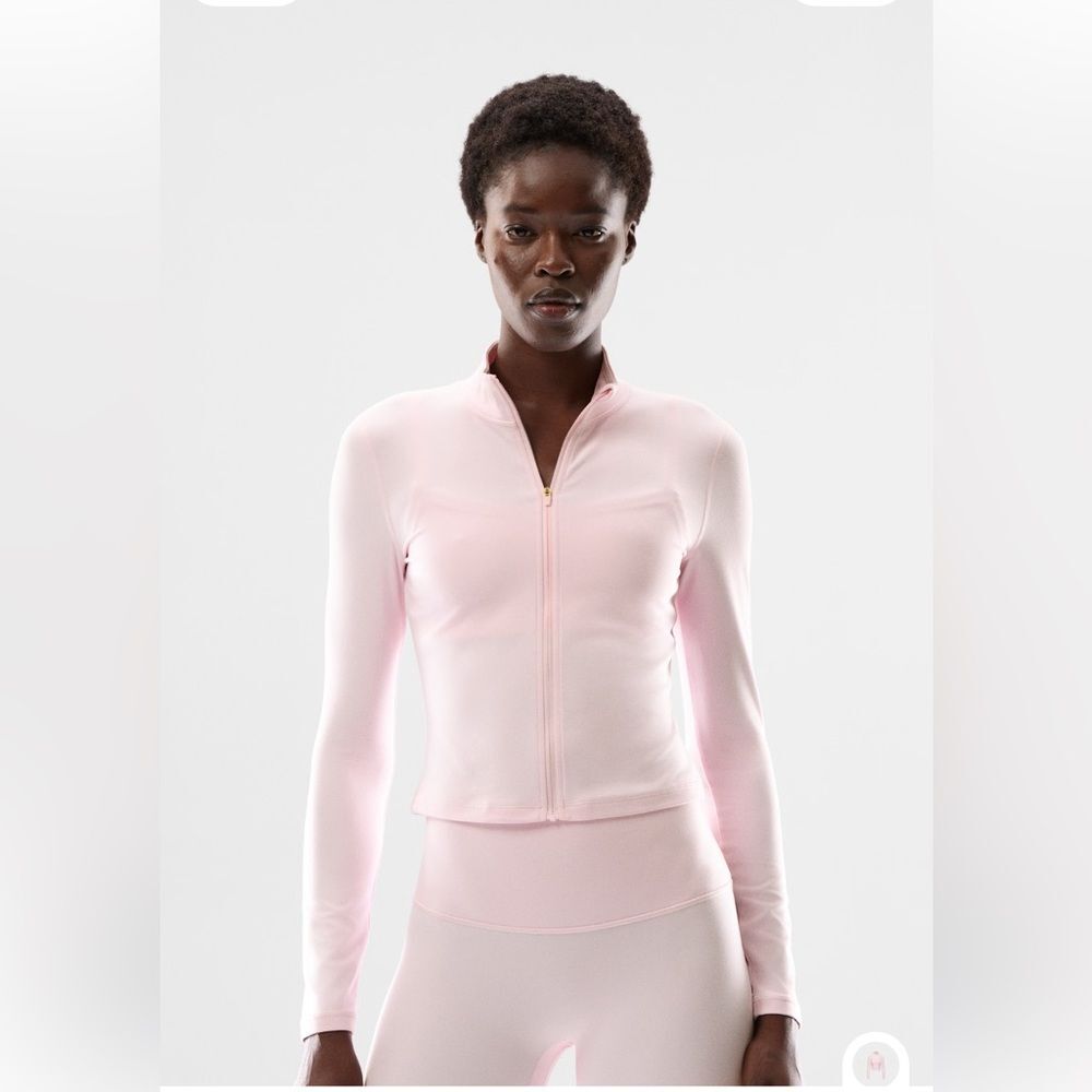 NWT Golden Aritzia New Butter Zip Up Villa Pink Size L